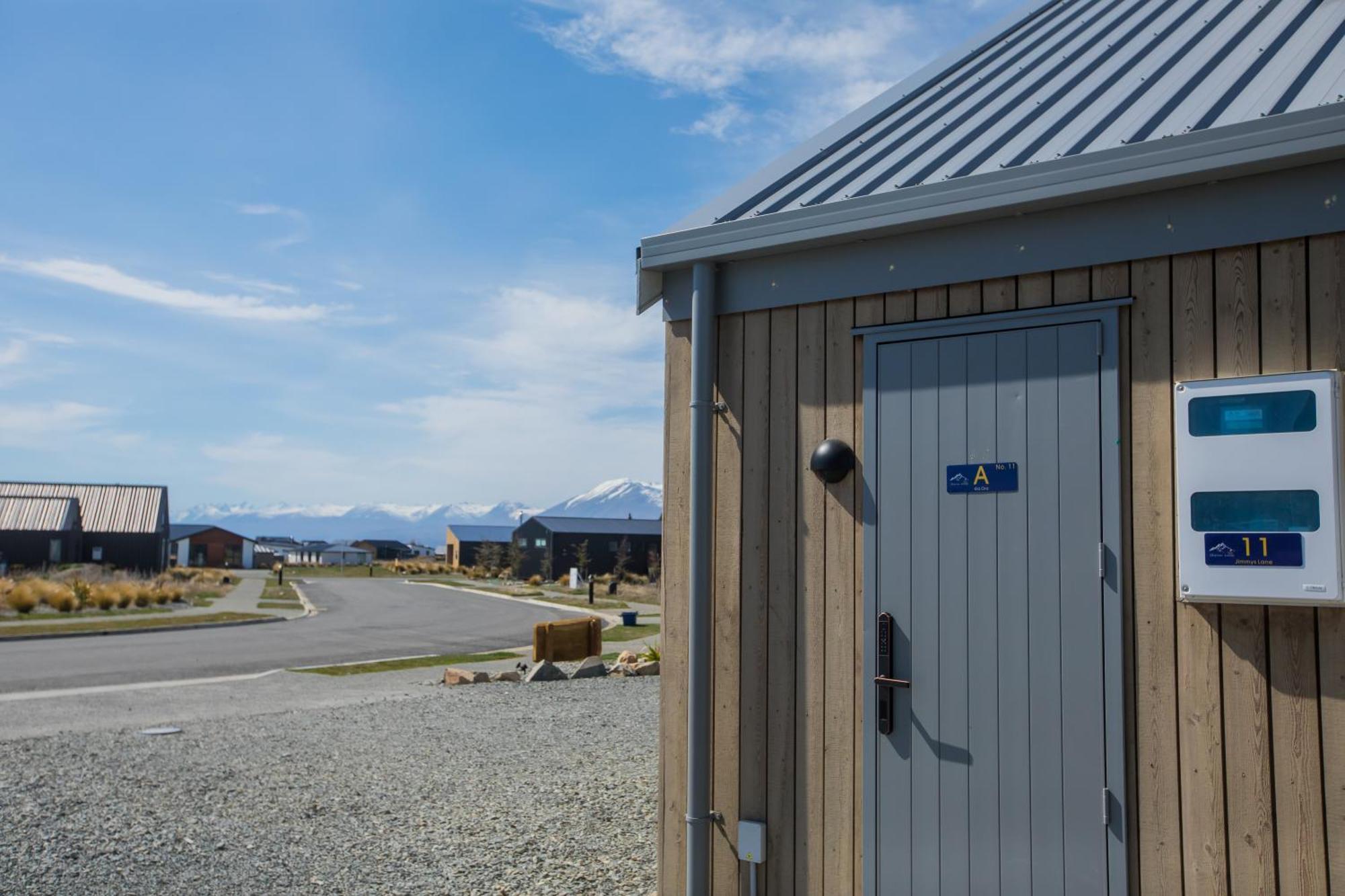 Skyrim Lodge Lake Tekapo Exterior foto